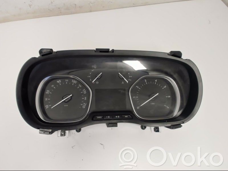 Speedometer (instrument cluster)   SN10024088,9817543780