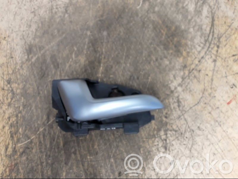 KIA Rio Manecilla interna puerta delantera 