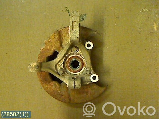 Saab 9-5 Fusée d'essieu de moyeu de la roue avant