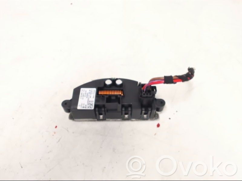 Audi A4 S4 B8 8K Motor aerotermă/rezistor ventilator 