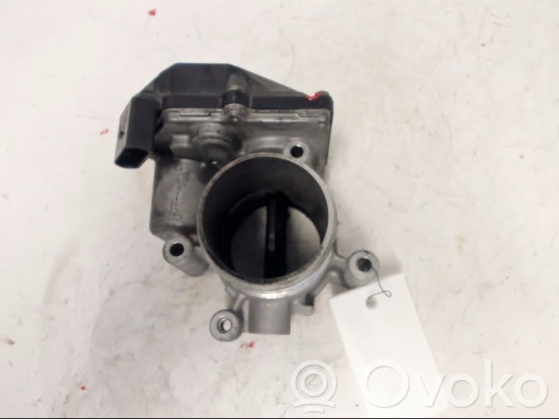 Volkswagen PASSAT B7 Valvola a farfalla 