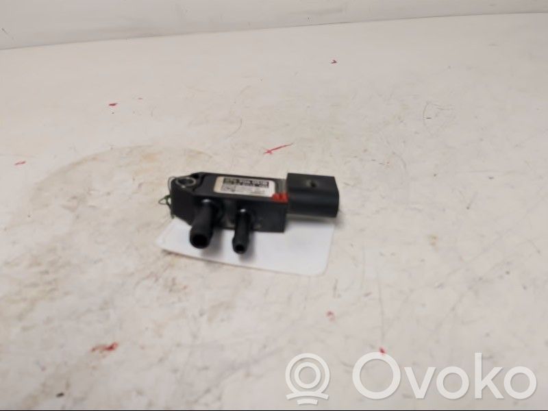 Czujnik temperatury spalin   076906051B,51MPP0203,076906051B