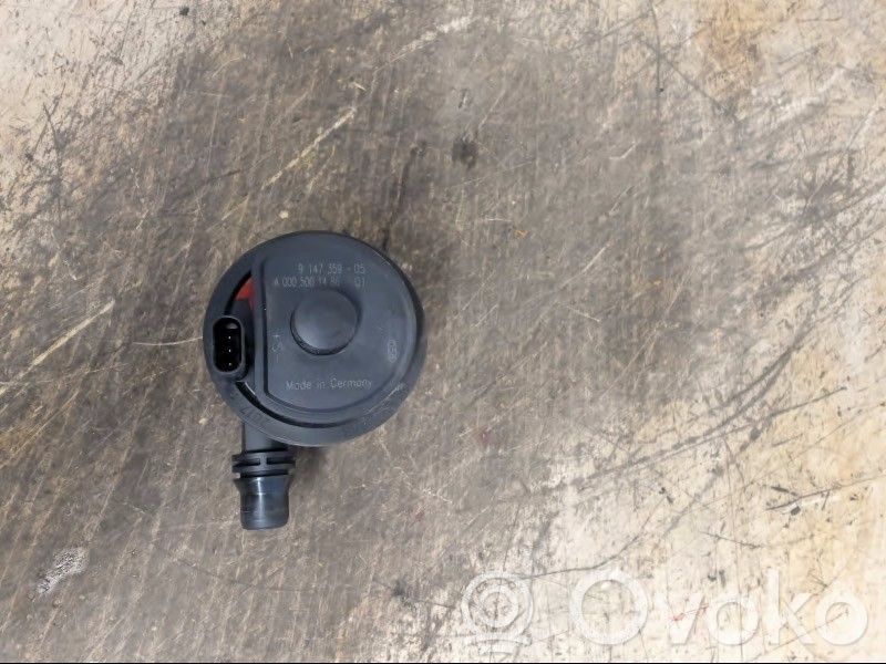 BMW 5 G30 G31 G38 Pompa elettrica dell’acqua/del refrigerante ausiliaria