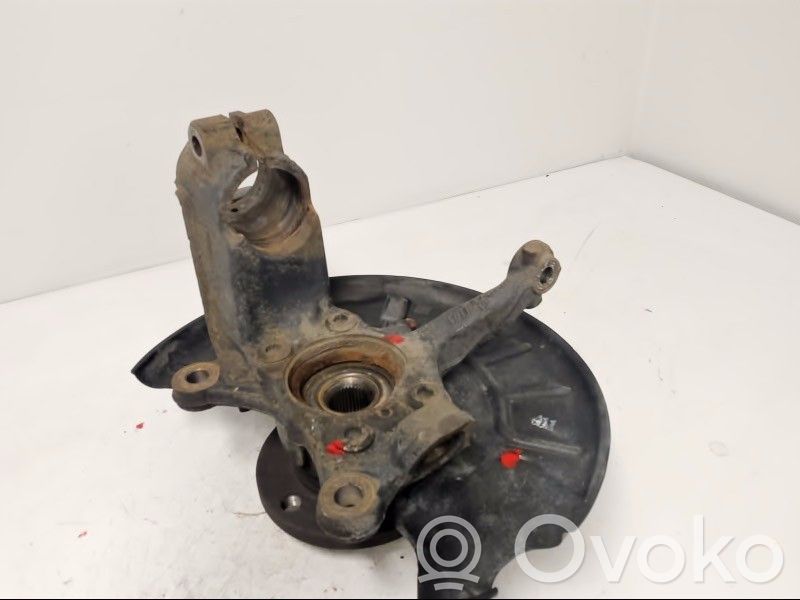 Volkswagen Caddy Achsschenkel vorne 