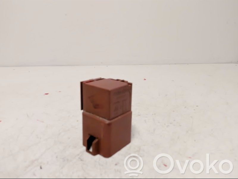 Toyota Proace Releu ventilator lichid răcire 