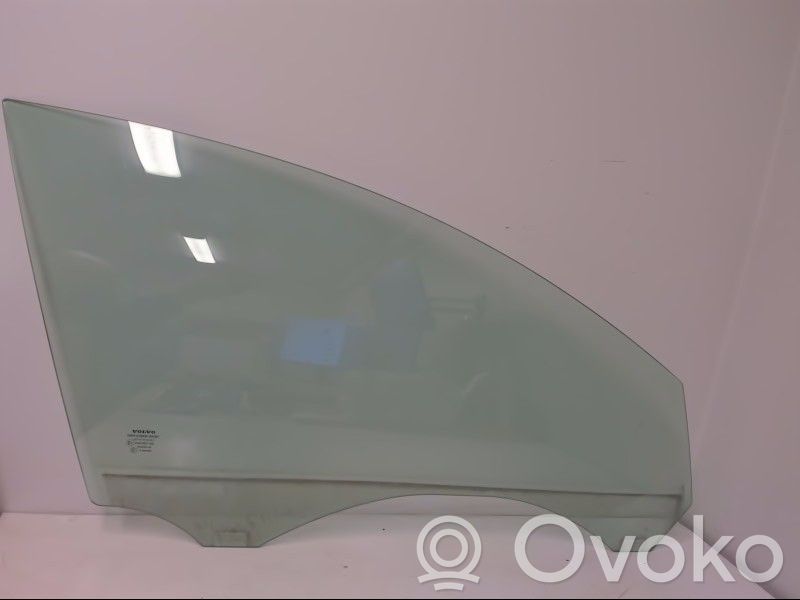 Volvo S40 Szyba drzwi przednich