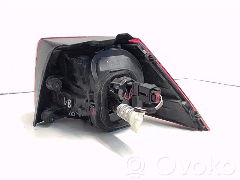 Volkswagen Golf VII Lampă spate în caroserie 