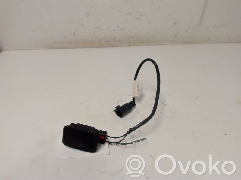 Tailgate/boot open switch button   K68080582AA,68080582AA
