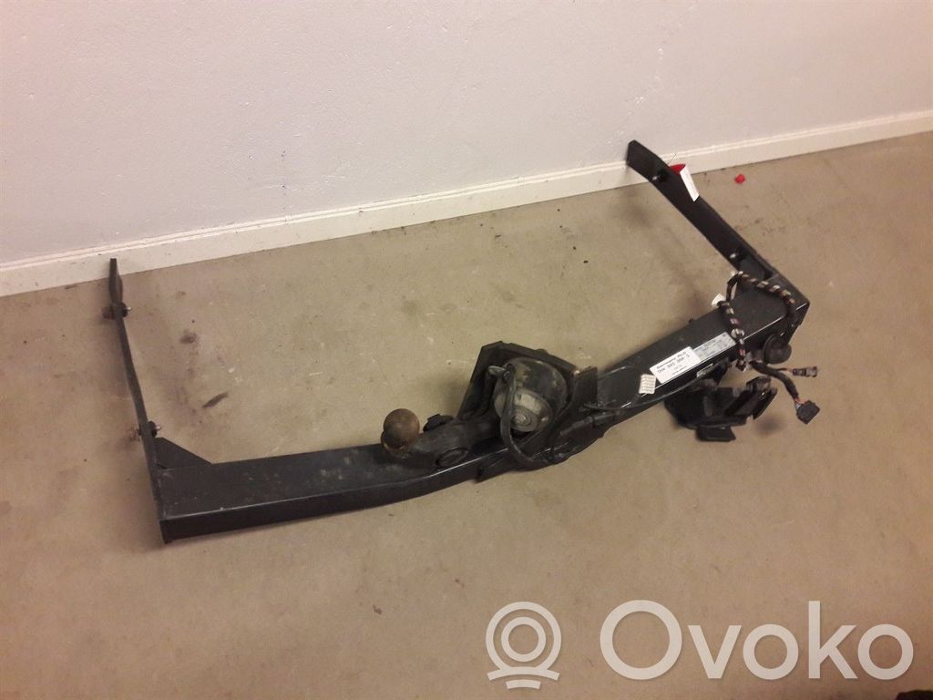 Volkswagen Tiguan Set barra di traino 