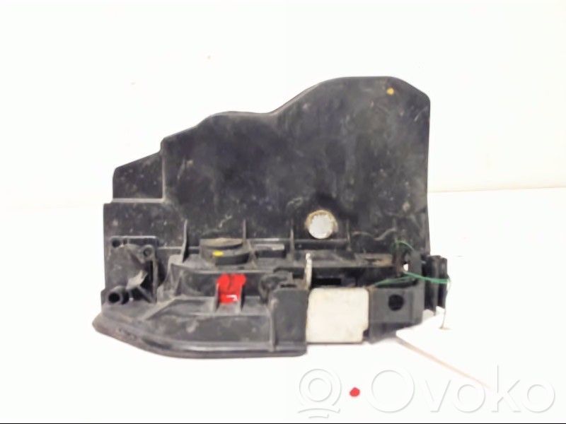 Serrure de porte arrière   51227202148,7167076