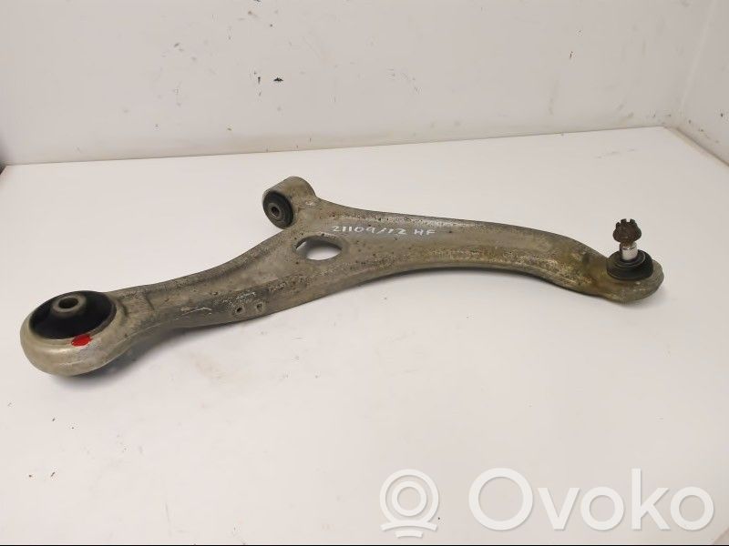 Hyundai i40 Brazo de suspensión/horquilla inferior delantero 