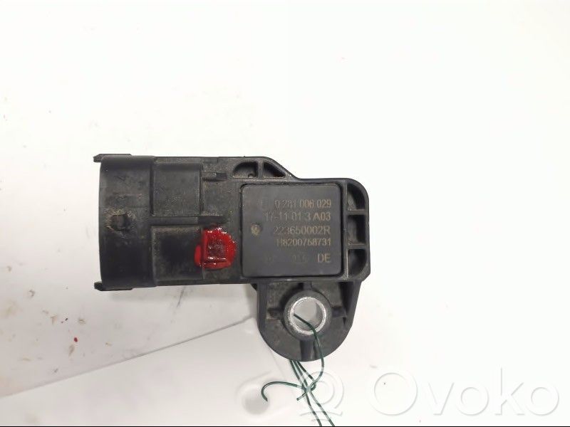 Nissan Qashqai Ansaugluftsensor 