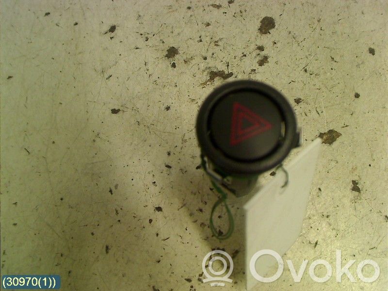 Hazard light switch   4109526