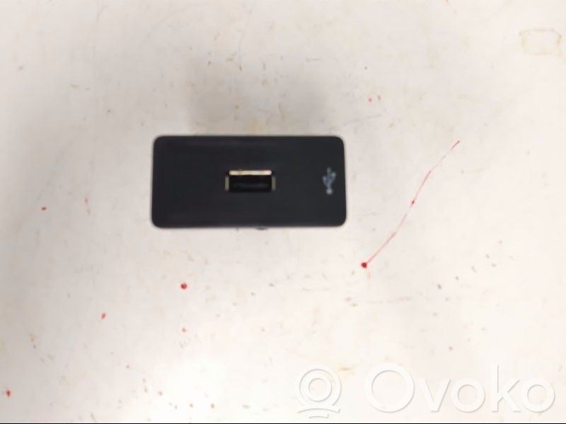 Enchufe conector USB   5Q0035726N,5Q0035726N