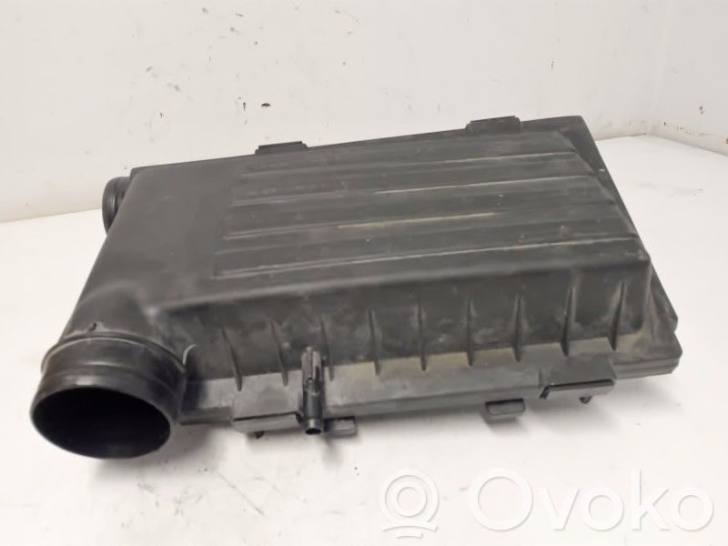 Volkswagen Polo V 6R Air filter box 