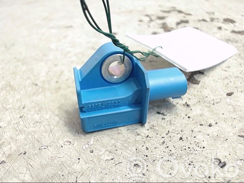 Fiat Freemont Airbagsensor Crashsensor Drucksensor 