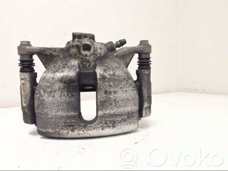 Bremssattel vorne   8V0615123