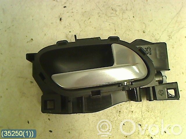 Front door interior handle   9144F6