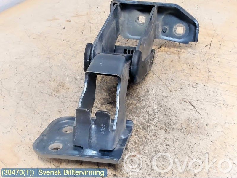 Peugeot Expert Rear door lower hinge 