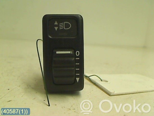 Panel lighting control switch   6849810,95W33KALPS