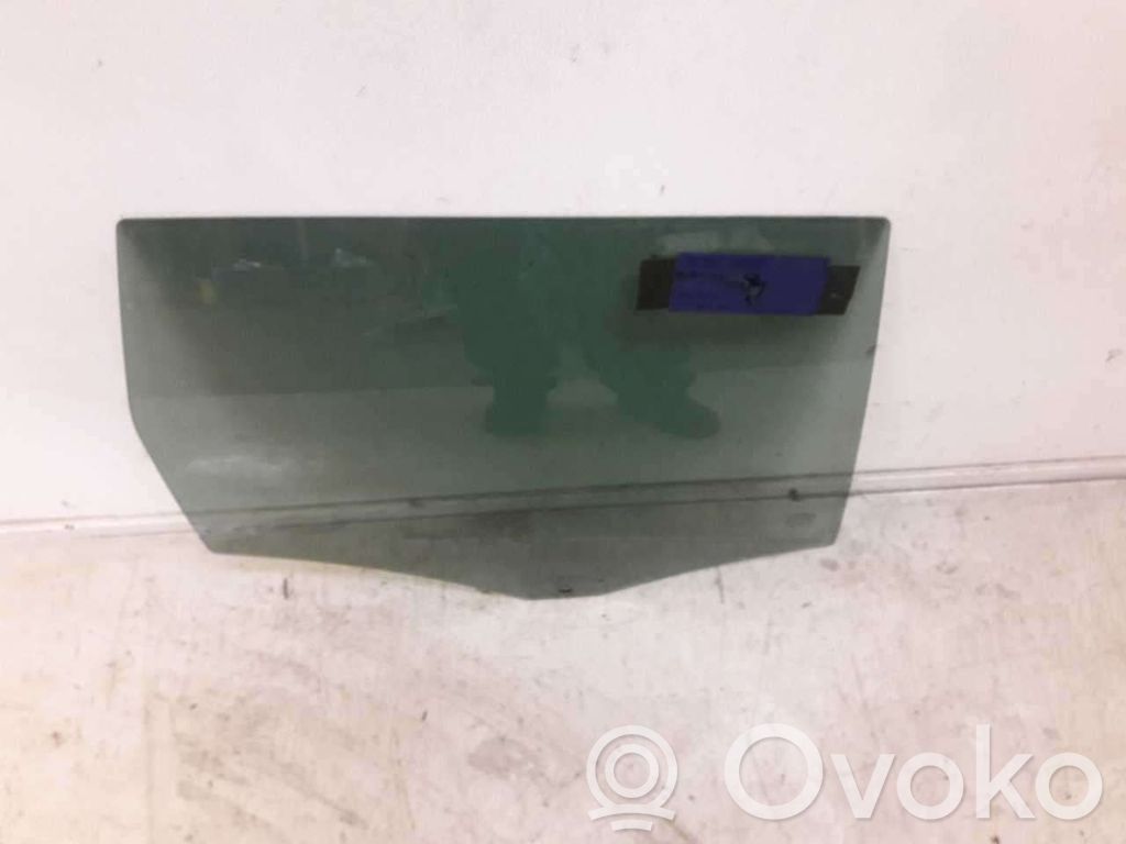Volvo V70 Szyba drzwi tylnych 