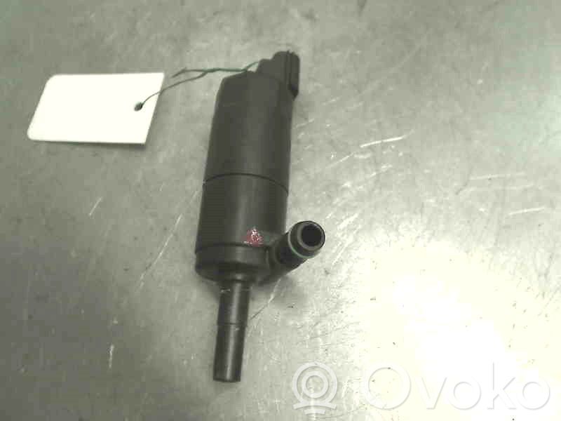 Ford Focus Headlight washer pump 
