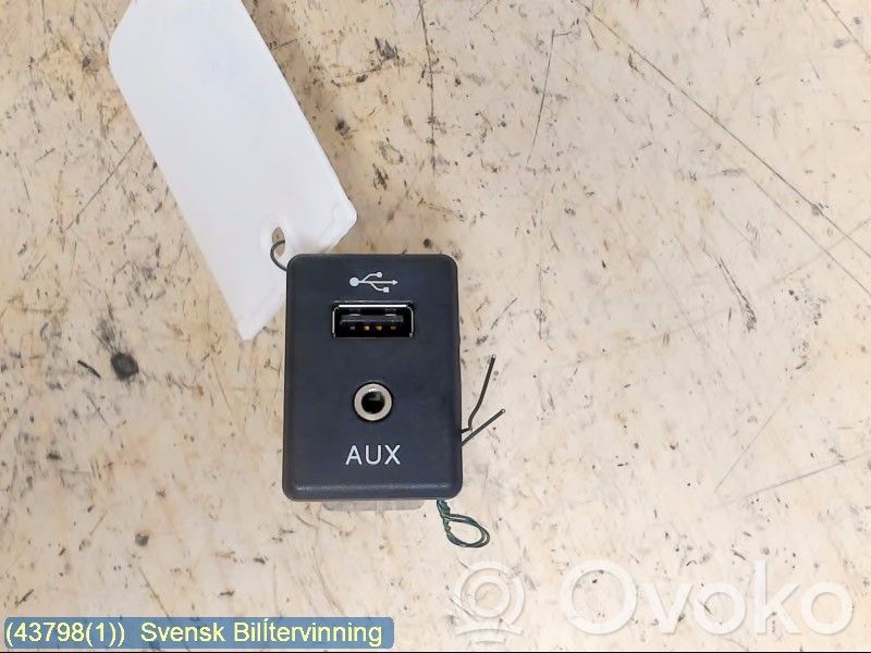 Enchufe conector USB   280234BA0B