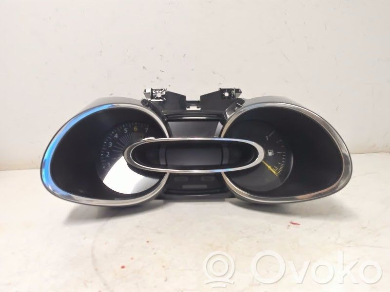 Renault Clio IV Speedometer (instrument cluster) 