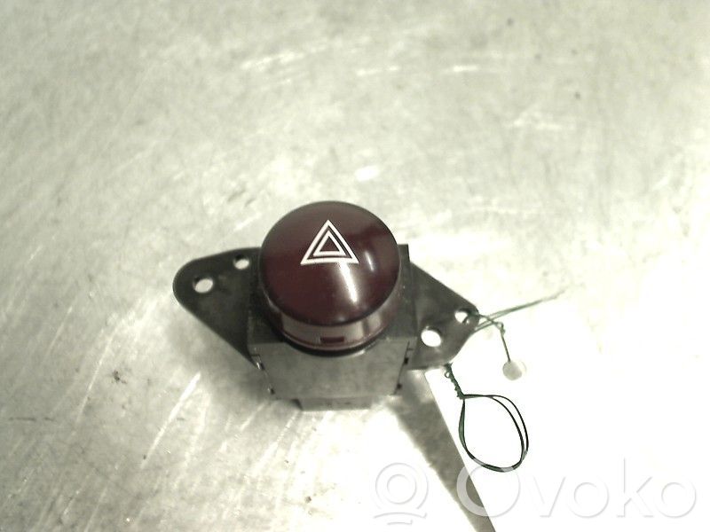Mitsubishi Grandis Comutator lumini pericol 