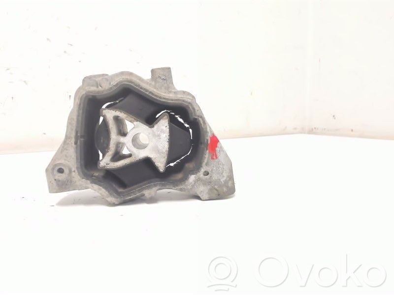 Engine mounting bracket   31277313