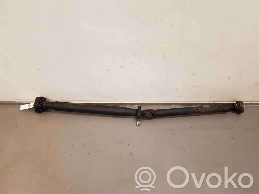 BMW 5 E60 E61 Kardanas komplekte 