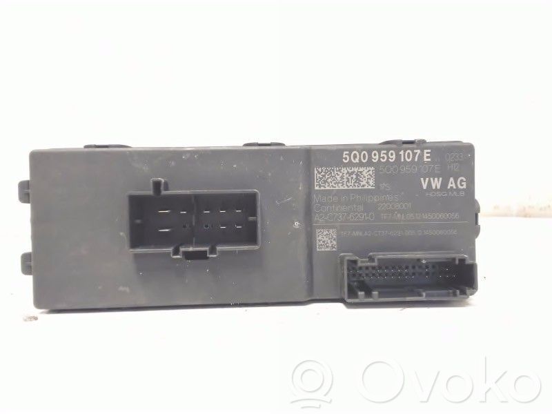 Volkswagen PASSAT B8 Unité de commande / module de hayon 