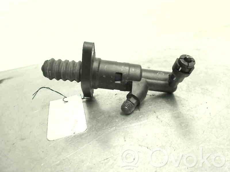 Volkswagen Golf VI Cilindro secondario della frizione