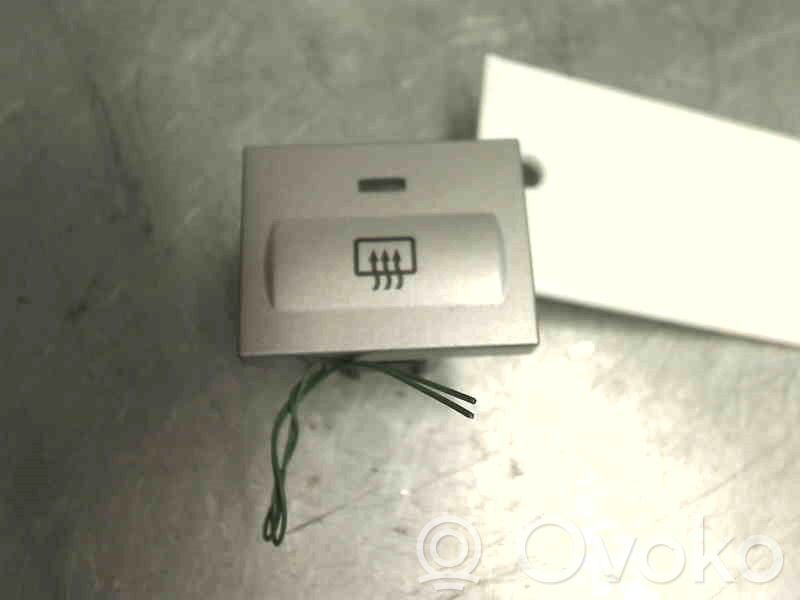 Ford Focus Electric window control switch 