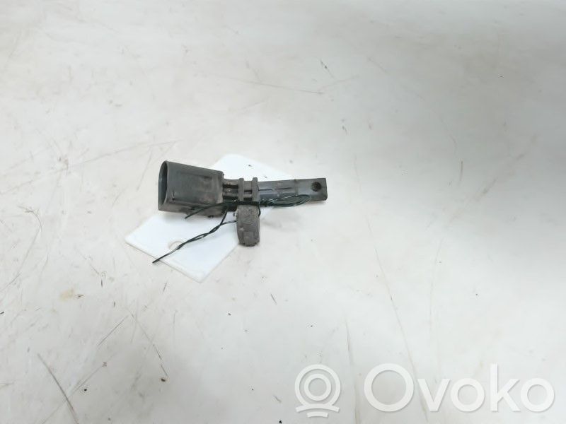 Volkswagen PASSAT B7 ABS Sensor hinten 