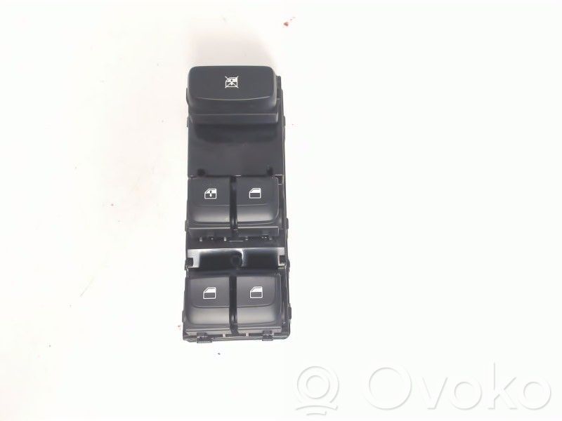 KIA Stonic Interruptor del elevalunas eléctrico 
