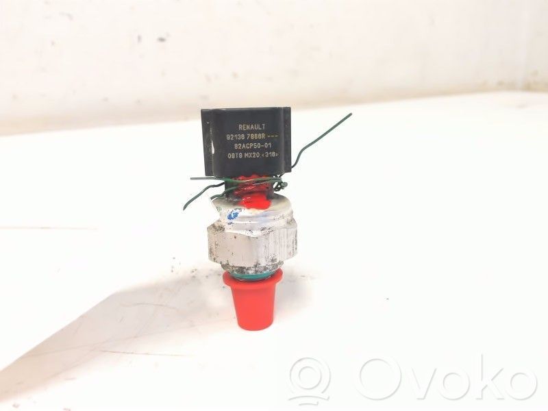 Czujnik ciśnienia klimatyzacji A/C   J213800Q0A,82ACP5001,821387888R