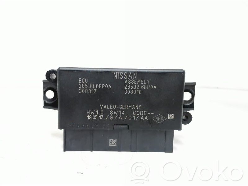 Nissan X-Trail T32 Unidad de control/módulo PDC de aparcamiento 