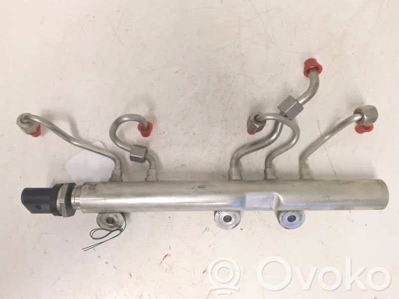 BMW X5 F15 Rampă alimentare injectoare