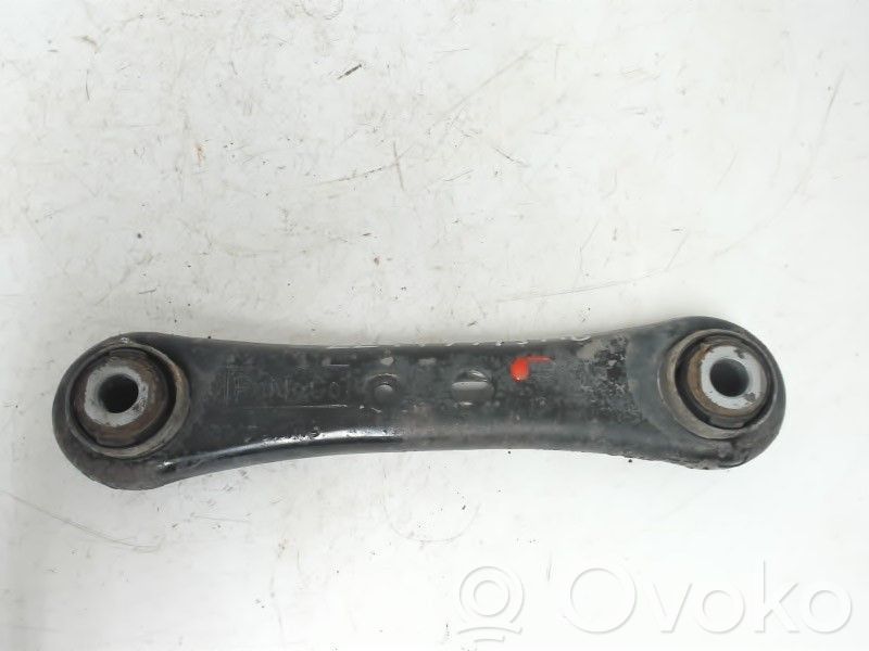 Brazo de suspensión trasero   31340354,6G915K743