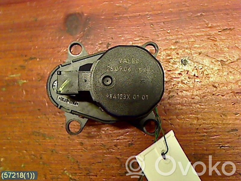 Saab 9-5 Actuator/motor clapetă debit aer A/C 