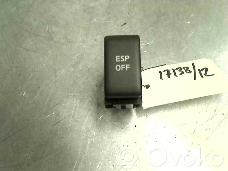 Traction control (ASR) switch   25145JD00A