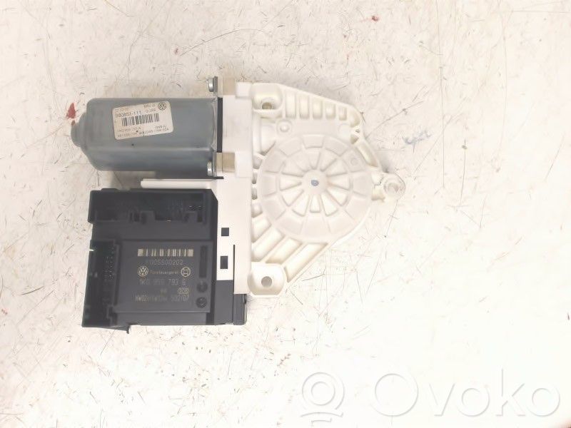 Volkswagen PASSAT B6 Motor macara geam ușă față 