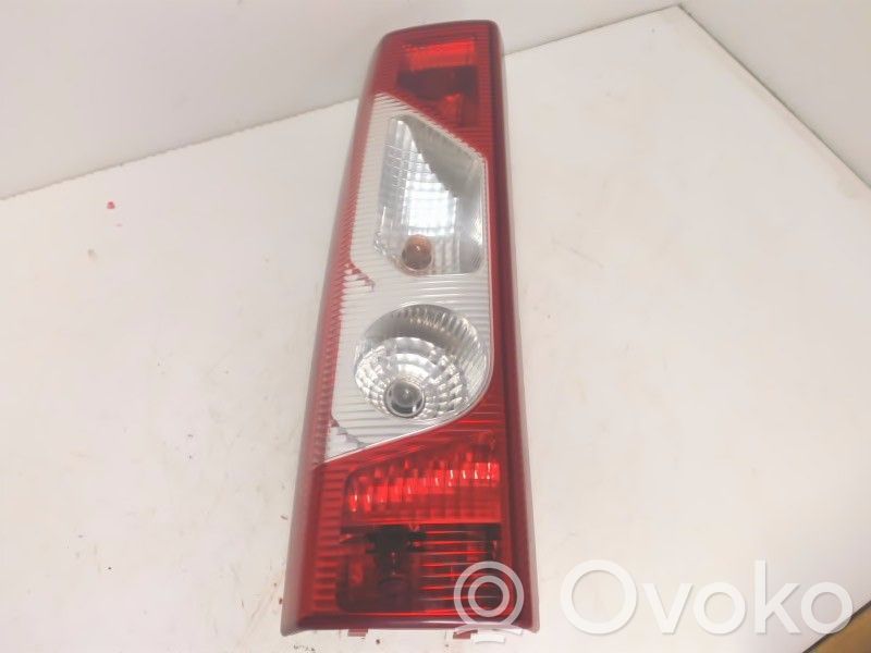 Rear/tail lights   6350AH