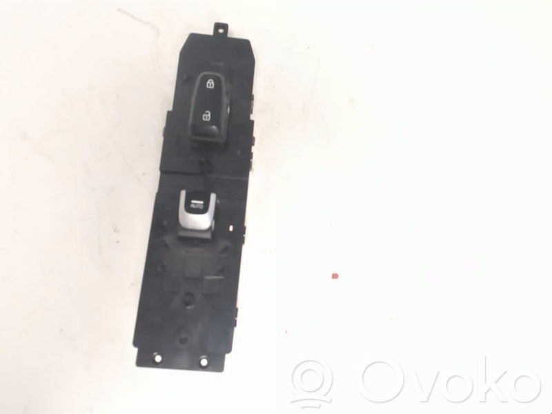 KIA Optima Electric window control switch 