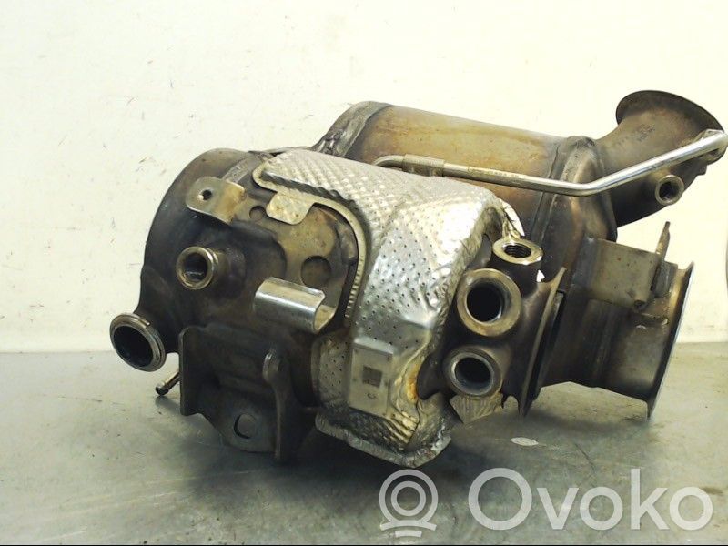 Volkswagen PASSAT B8 Filtr cząstek stałych Katalizator / FAP / DPF 