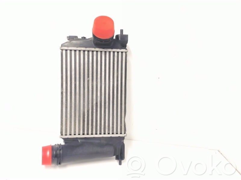 Nissan Qashqai Radiatore intercooler 