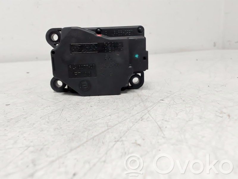Volvo S60 Motorino attuatore ricircolo aria dell’A/C 
