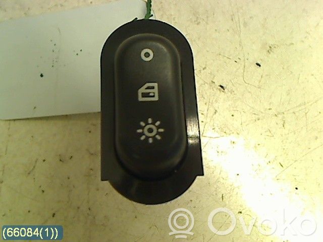 Saab 9-3 Ver1 Alte comutatoare/butoane 