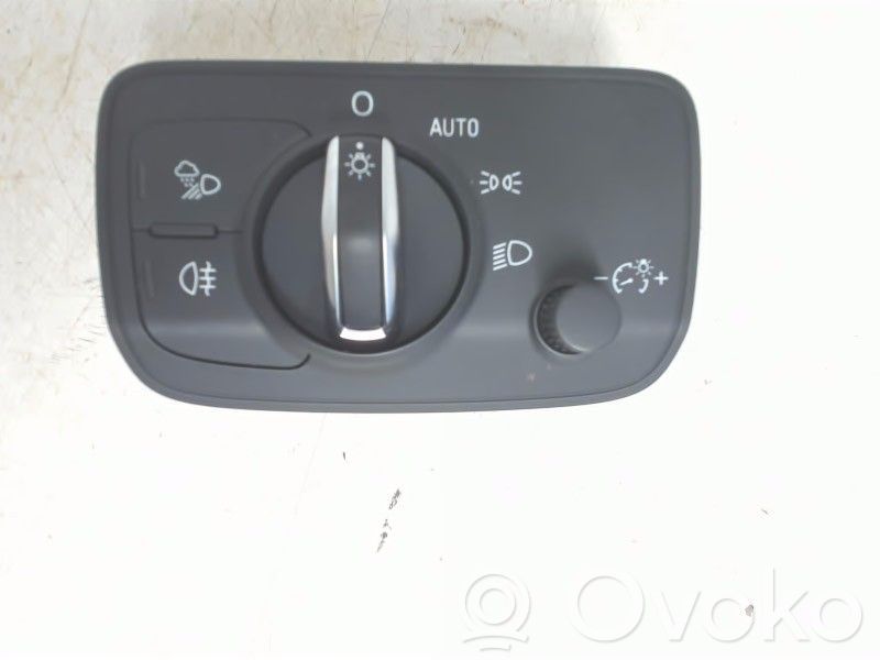Audi A3 S3 8V Przełącznik świateł 